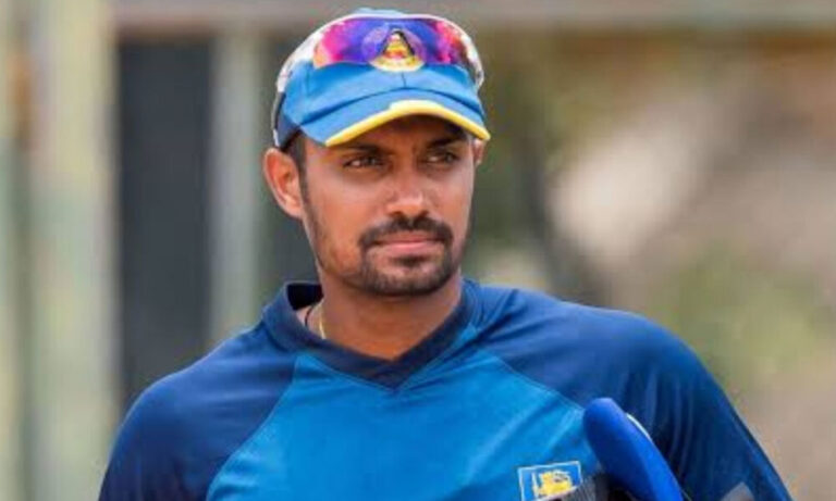 ධනුෂ්ක යළි ක්‍රිකට් පිටියට