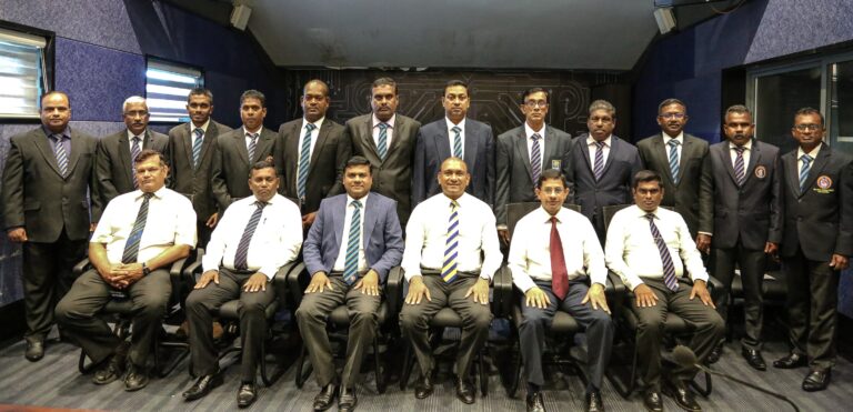 පාසල් ක්‍රිකට් සංගමයට වාරණයක්