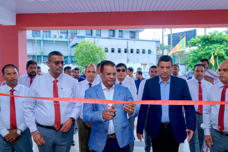 ජනසතු සේවා ක්‍රීඩා සංකීර්ණය ජනතා අයිතියට