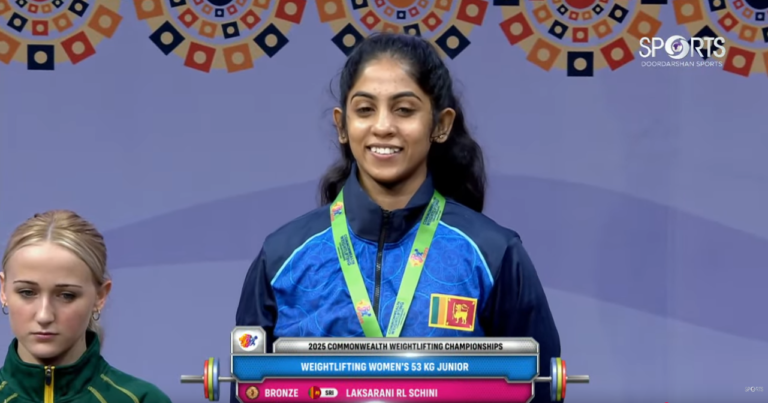 සචින්, ඉසුරු සහ නිපුන්ට පොදුරදඩුලු ලෝකඩ පදක්කම්